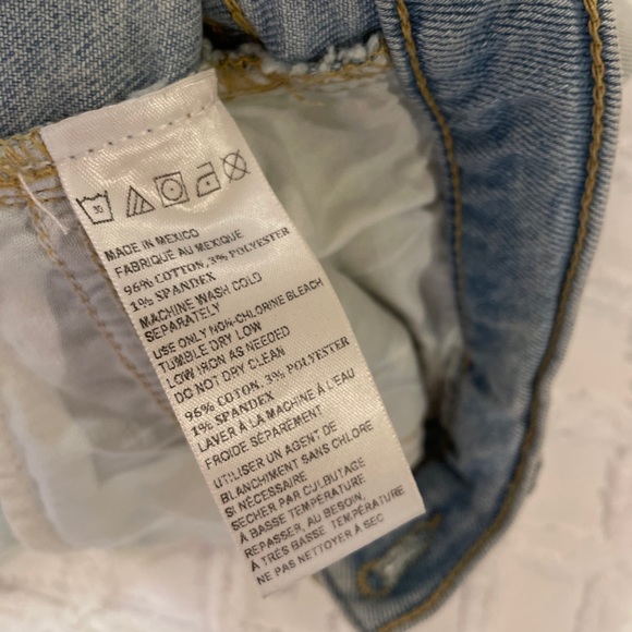 Jeans - Picture 3 of 3